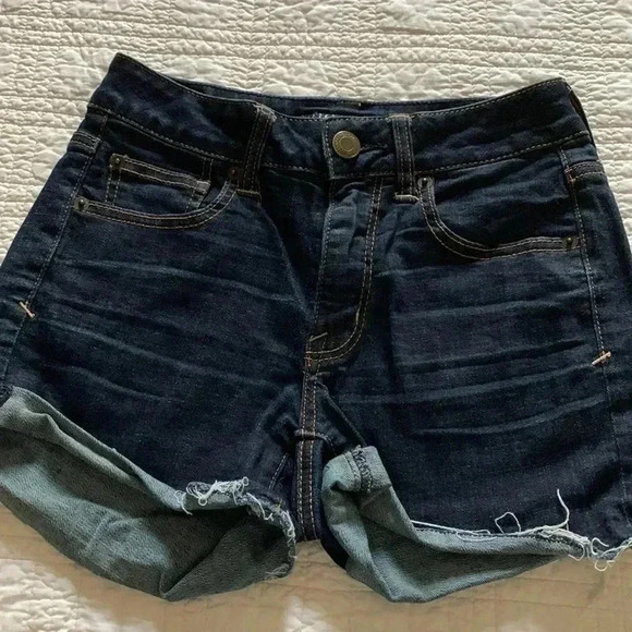 American eagle - Picture 1 of 3